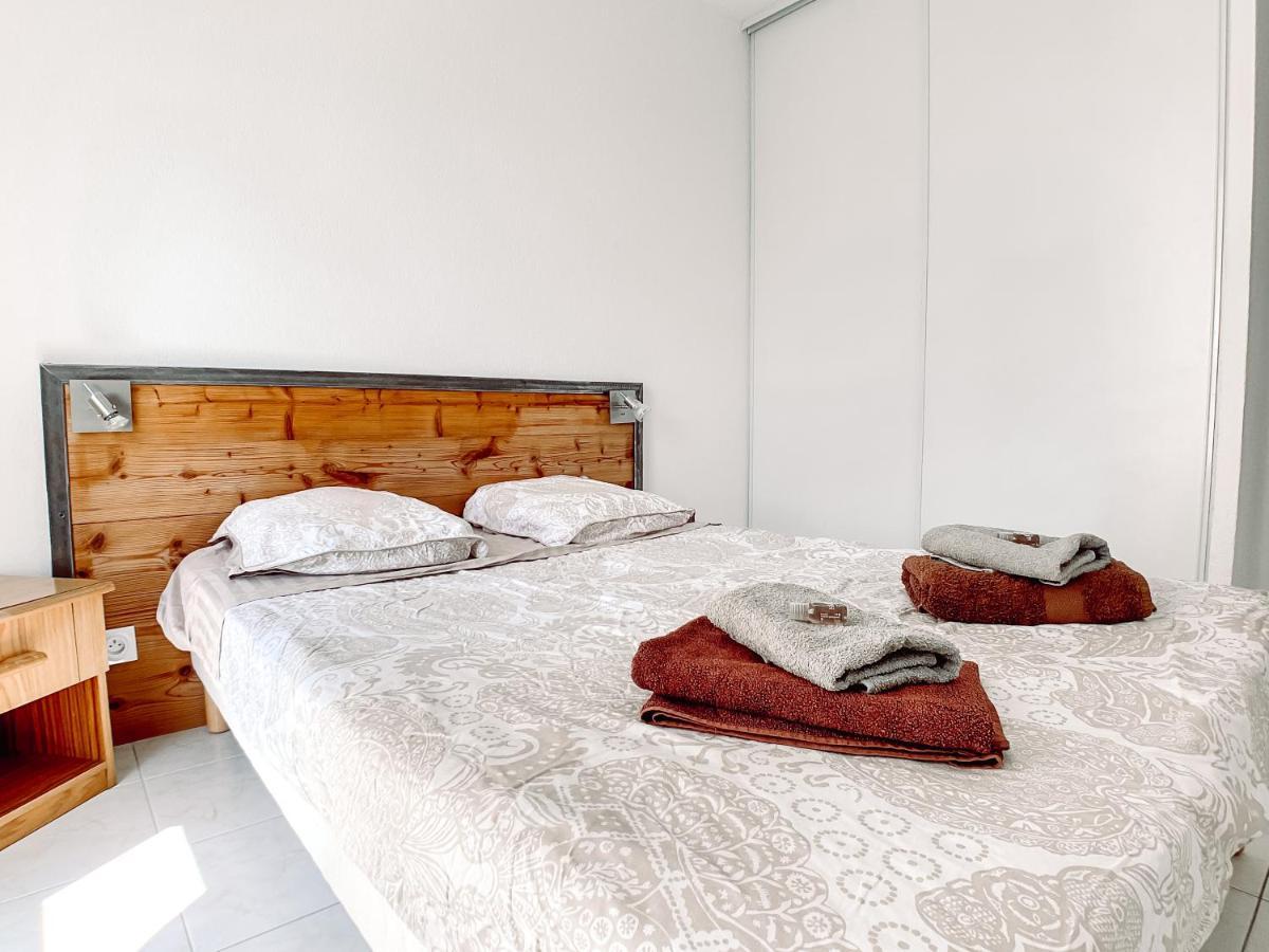T2 Tout Confort Proche Centre Hyeres & Plages Exterior foto